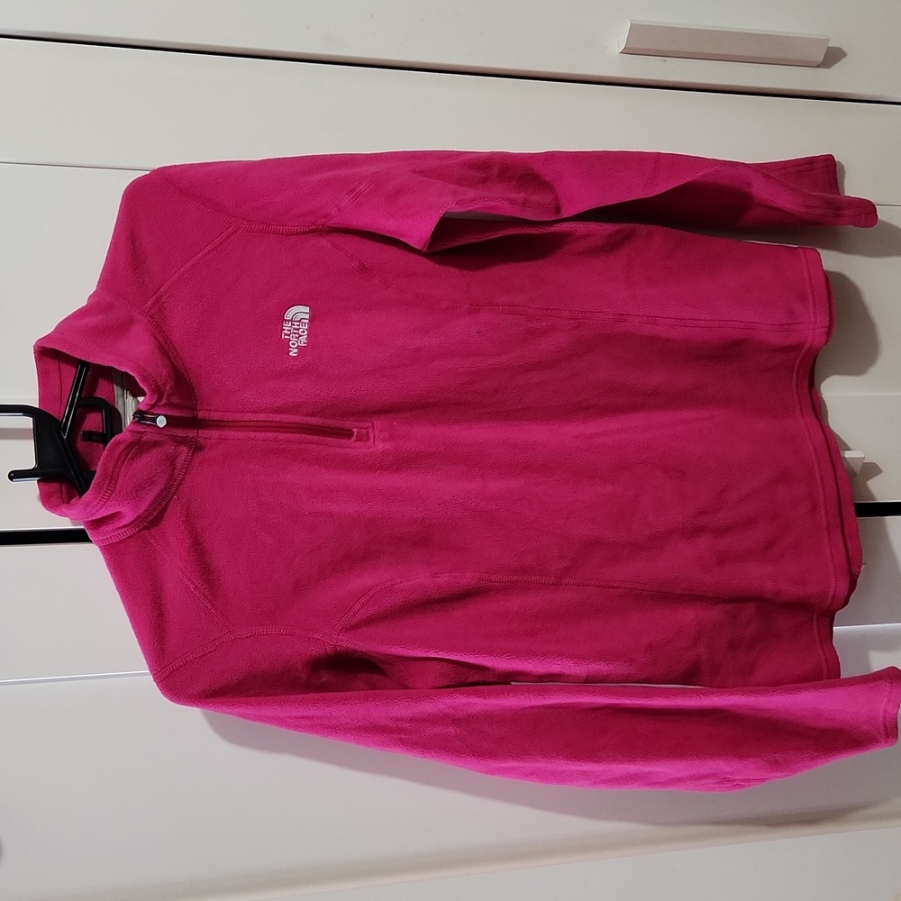 The North Face Women's Fuchsia Pink Half-Zip Fleece Pullover